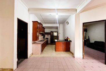 Taman Sg Jelok, Single Storey Semi D ,Kajang, For Sale