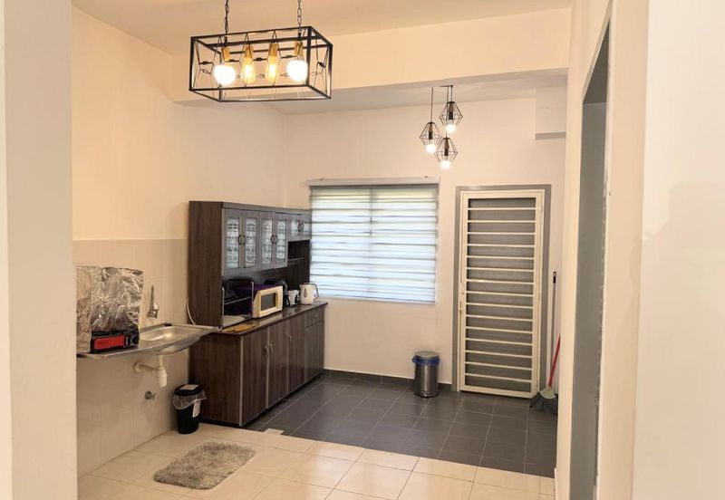 Laman Haris @ Eco Grandeur