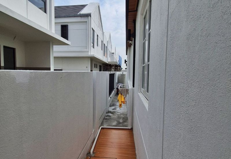 Elmina Green The Eighth @ City of Elmina