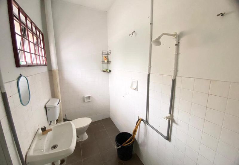 Taman Kinrara Seksyen 2