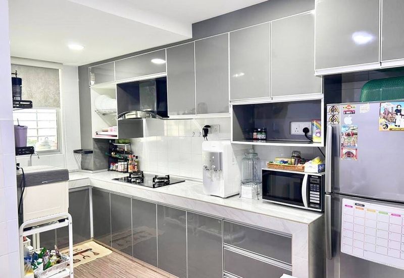 Tasik Heights Apartment