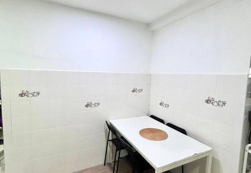 Tasik Heights Apartment