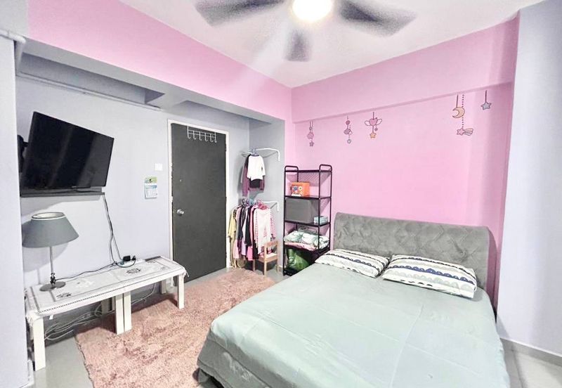 Tasik Heights Apartment