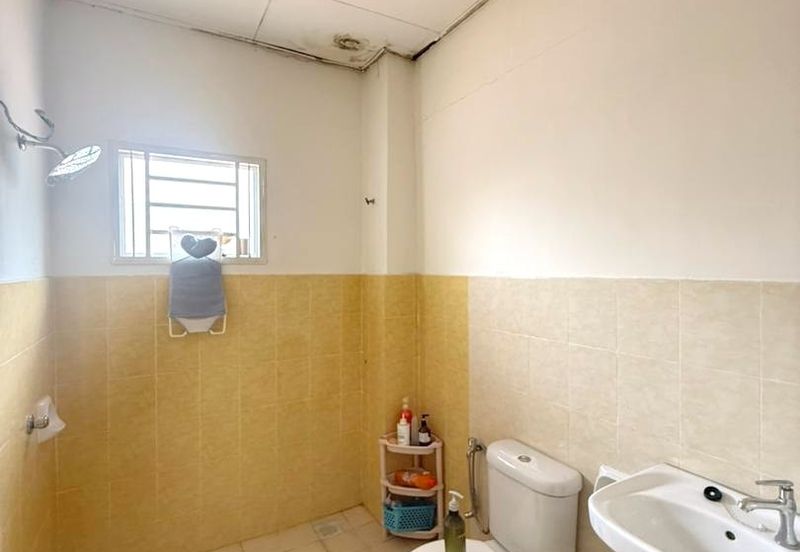 Taman Aman Putra Double Storey Terrace House For Sale 