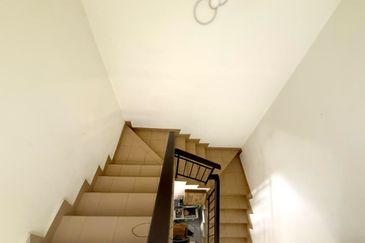 Taman Aman Putra Double Storey Terrace House For Sale 