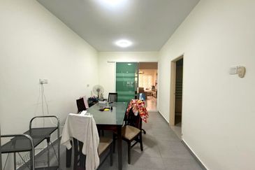 Taman Aman Putra Double Storey Terrace House For Sale 