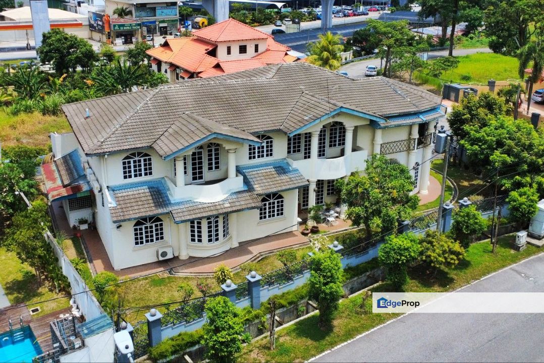 Jalan Pekaka Seksyen 8 Kota Damansara Storey Bungalow For Sale, Selangor, Kota Damansara