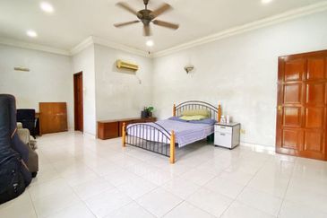 Seksyen 8, Kota Damansara