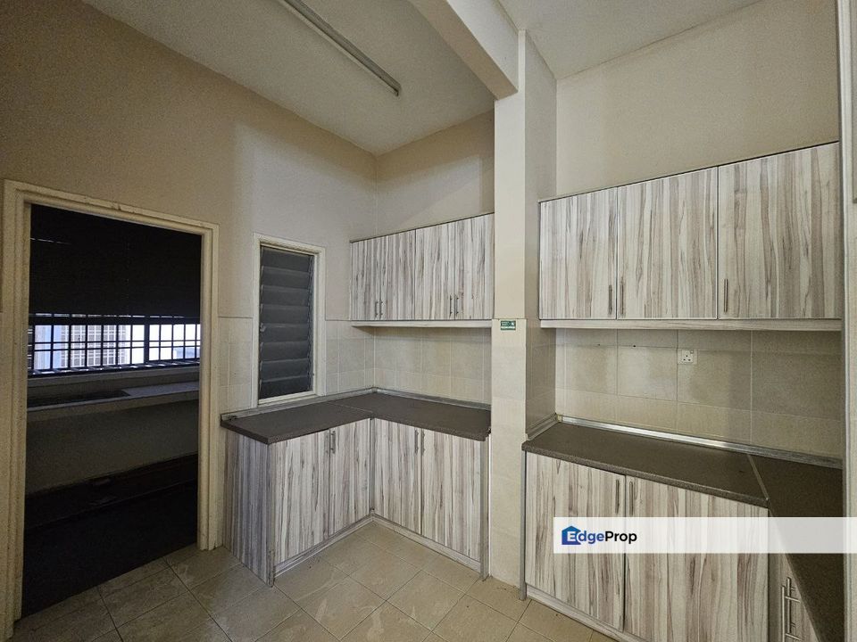 Kristal Heights Shah Alam Condominium For Sale , Selangor, Shah Alam