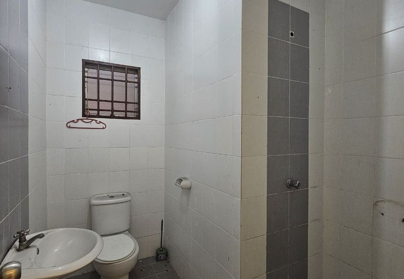 Kristal Heights, Shah Alam