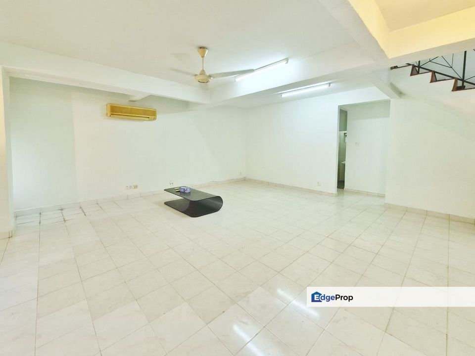 Seksyen 7, Kota Damansara, Double Storey Terrace House For sale , Selangor, Kota Damansara