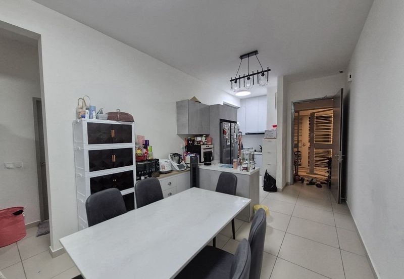 Embayu Damansara West Subang Murni Condominium For Sale 