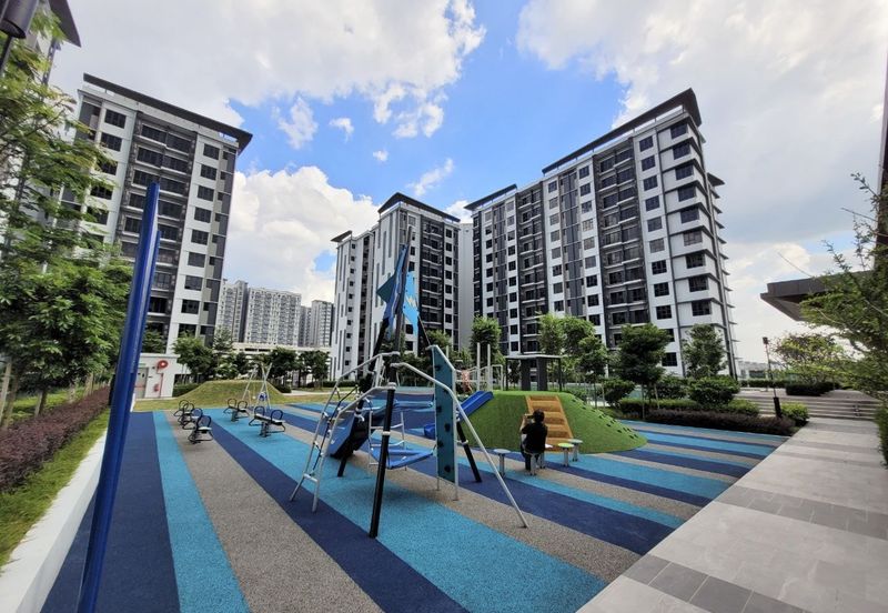 Embayu Damansara West Subang Murni Condominium For Sale 