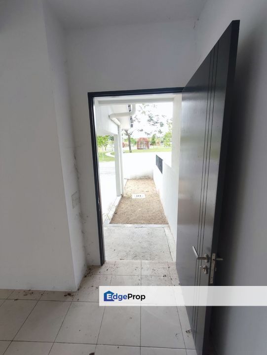 Taman Iringin Bayu, Semi D Double Storey , Seremban , Negeri Sembilan, Seremban