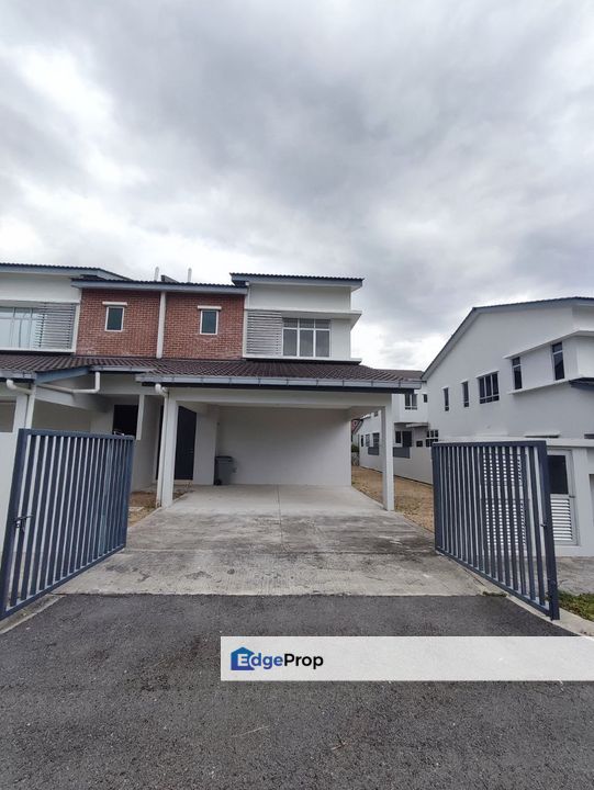 Taman Iringin Bayu, Semi D Double Storey , Seremban , Negeri Sembilan, Seremban