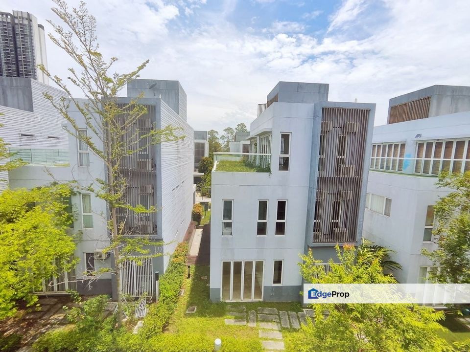 Lakefront Villa, Cyberjaya, Bungalow, Selangor, Cyberjaya