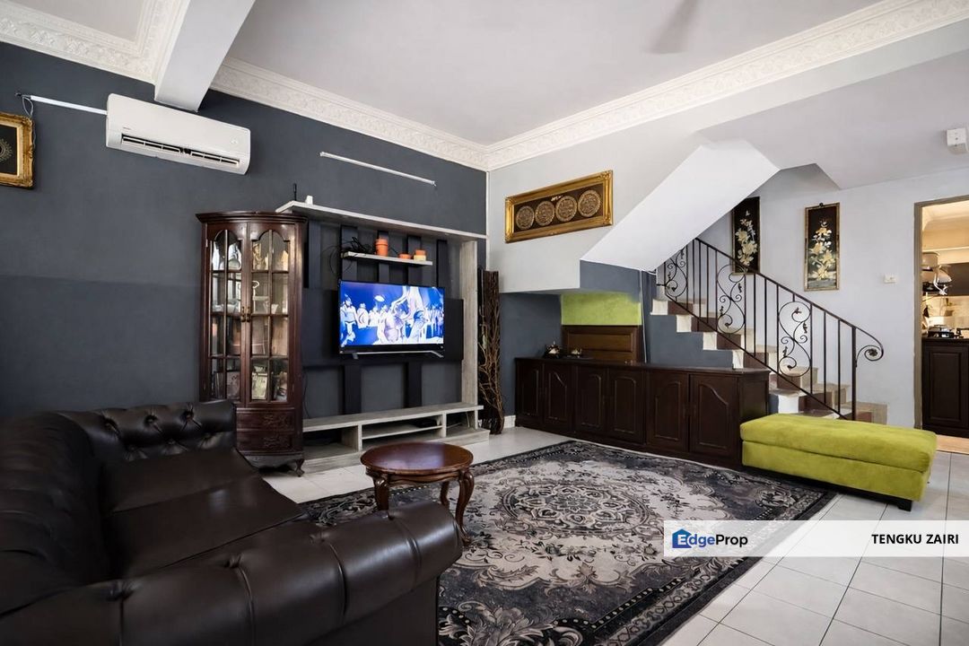 Taman Nusa Subang, Double Storey Terrace House, Subang Bestari, Selangor, Subang