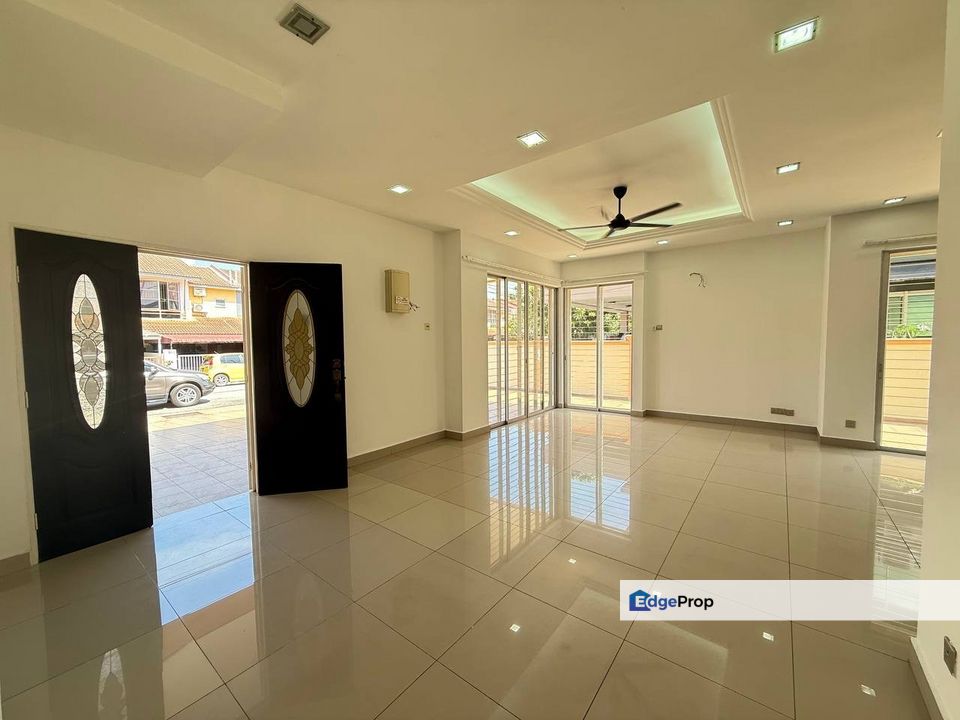 Bandar Country Homes, Semi D Double Storey Terrace House, Rawang, Selangor, Rawang