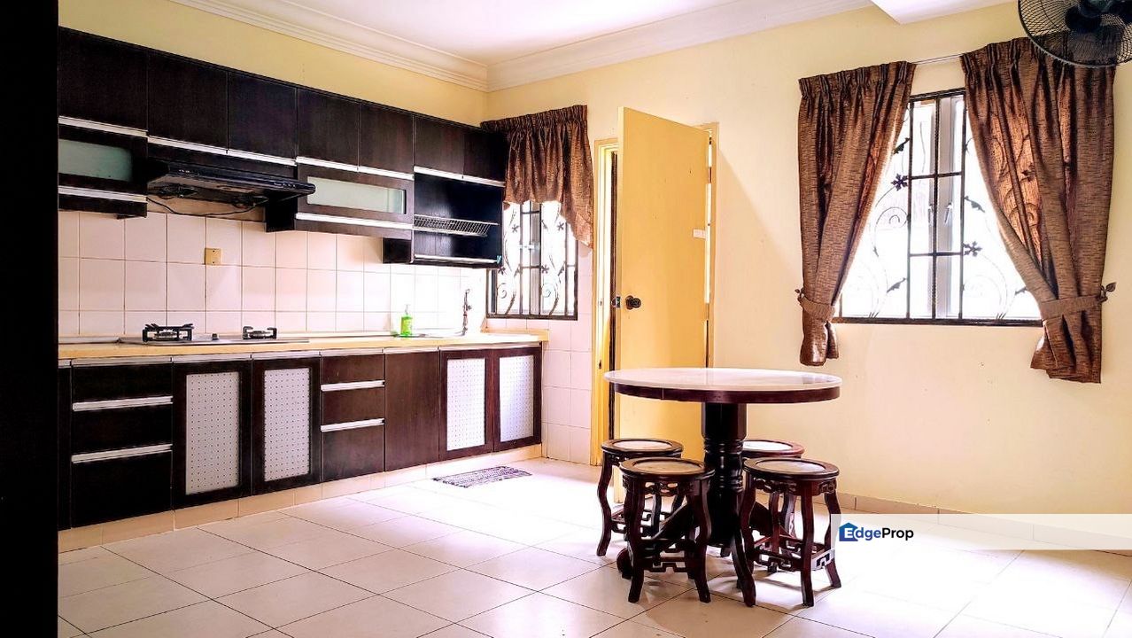 Sunway Kayangan, Superlink Double Storey, Shah Alam, Selangor, Shah Alam