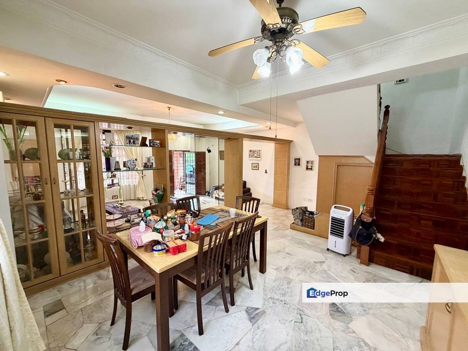 Japan SL 2, Bandar Sungai Long, End Lot, Kajang, Selangor, Kajang