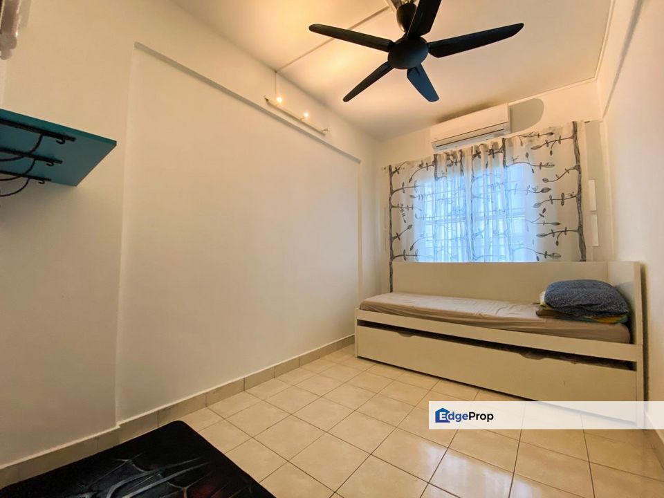 Pangsapuri Tainia, Kota Damansara, Selangor, Kota Damansara