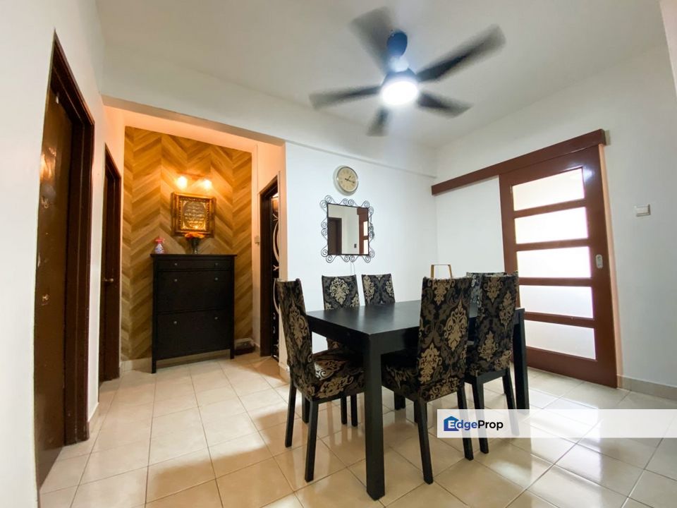 Pangsapuri Tainia, Kota Damansara, Selangor, Kota Damansara