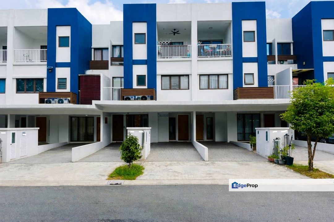 Ayden Townhouse, Warisan Puteri, Kota Warisan Sepang, Selangor, Sepang