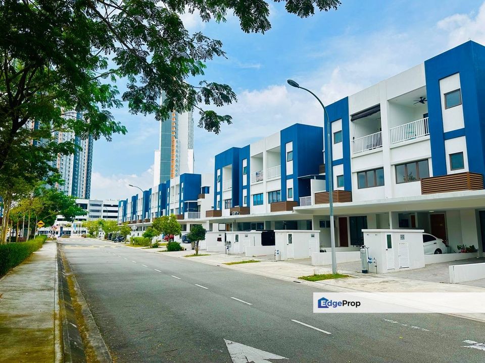 Ayden Townhouse, Warisan Puteri, Kota Warisan Sepang, Selangor, Sepang