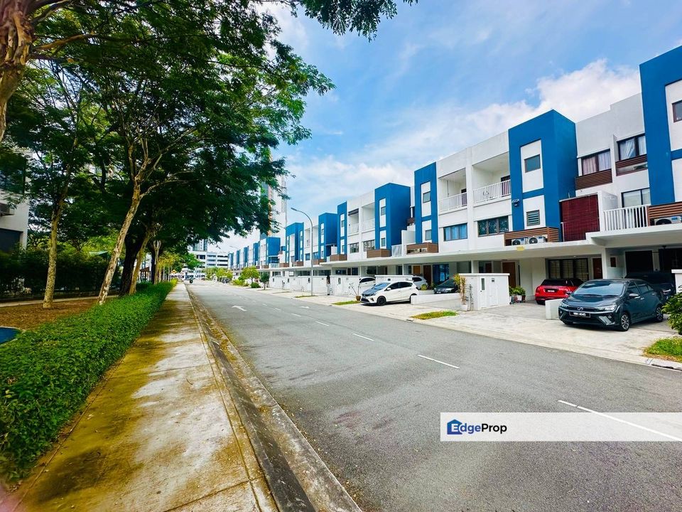 Ayden Townhouse, Warisan Puteri, Kota Warisan Sepang, Selangor, Sepang