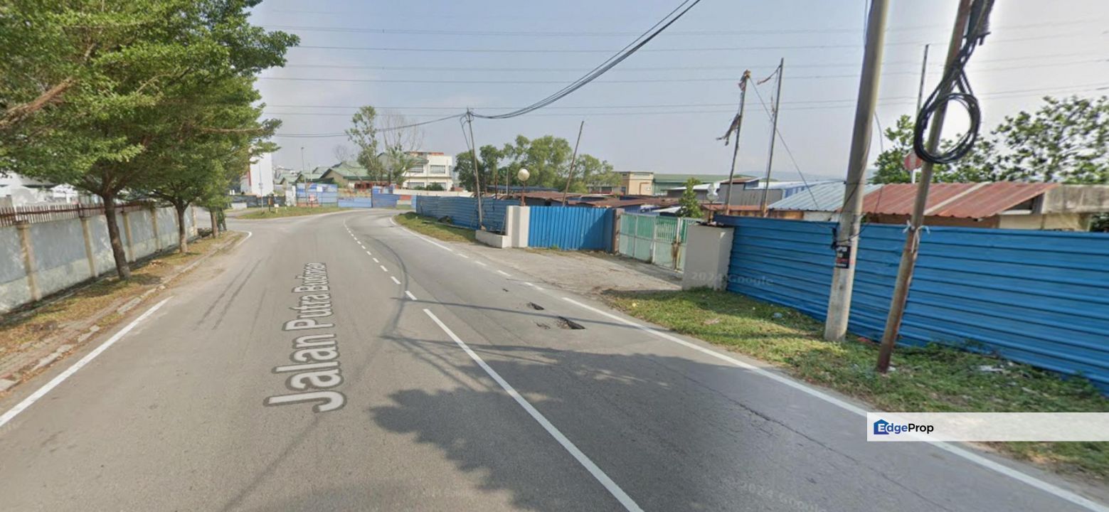 Taman Putra Budiman, Balakong 3.3 Acres Commercial Land For Sale STRATEGIC LOCATION, Selangor, Seri Kembangan