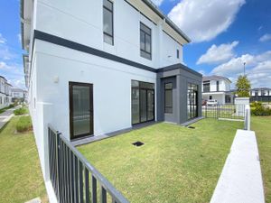 2 Storey Semi D Corner Lot Regent Garden Homes, Bandar Puncak Alam for ...