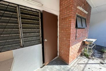 SL 2, Bandar Sungai Long