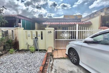 Taman Kinrara Seksyen 1