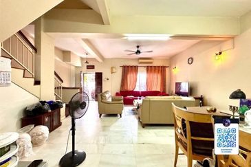 Kampung Sungai Kayu Ara