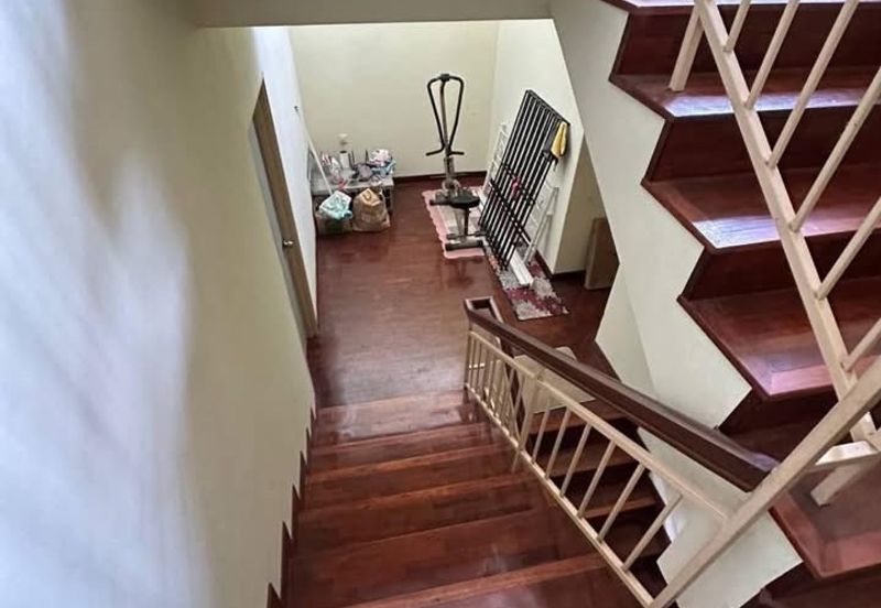 Kampung Sungai Kayu Ara