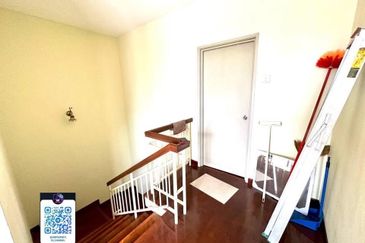 Kampung Sungai Kayu Ara