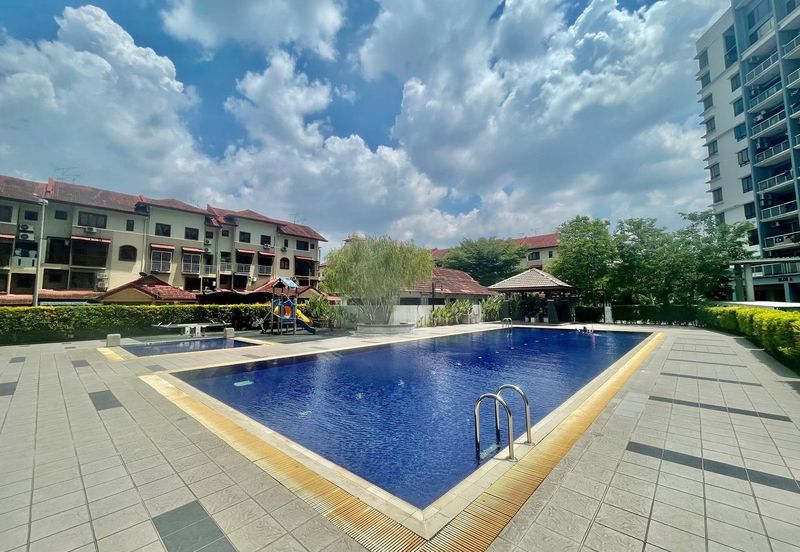 Laman Tasik Condominium