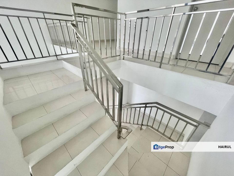 Cheras Laman Tasik Condominium Duplex Unit, Kuala Lumpur, 