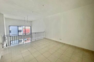 Laman Tasik Condominium