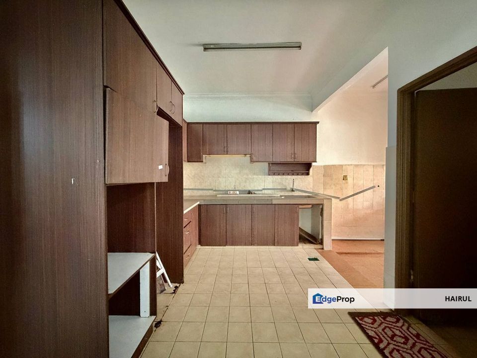 Double Storey Terrace USJ 22 Subang Jaya Selangor, Selangor, USJ