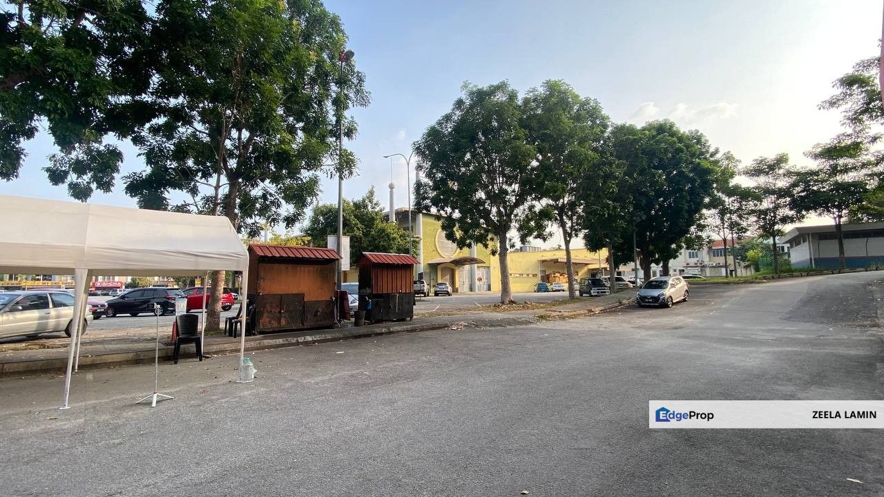 2 Tingkat Rumah Kedai Untuk Dijual – Investment Ready | Ready Tenant | ROI ± 4.86% setahun, Selangor, Sungai Buloh