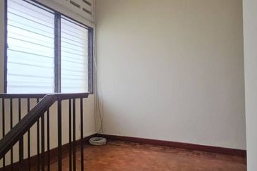 Sek14 pj 2sty blgw  near Park ,Sri Aman school 