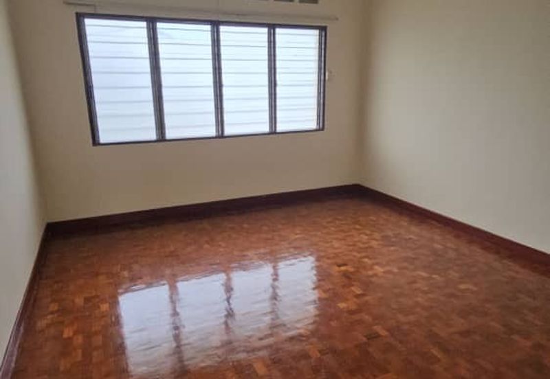 Sek14 pj 2sty blgw  near Park ,Sri Aman school 