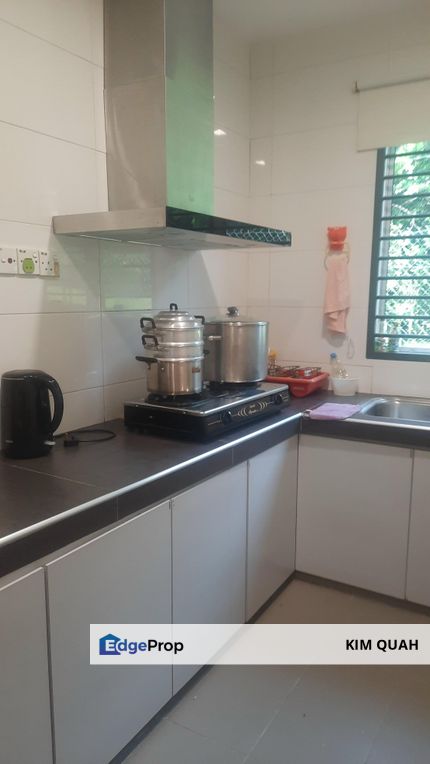 Taman Mayang Two Storey endlot nr Yuk Chai Sch For Sale, Selangor, Petaling Jaya