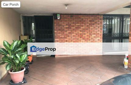 SS2, Petaling Jaya 2sty 5r3b for sale near Puay Chai Sch, field, Selangor, Petaling Jaya