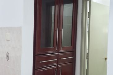 2storey Ara Damansara 24x75 Reno Well kept guarded 