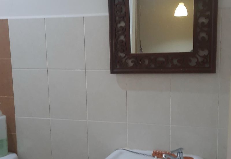 Eristana @ Seri Pristana