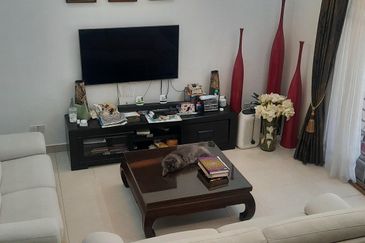 Eristana @ Seri Pristana