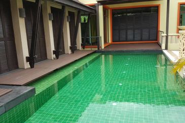 Magnificent Taman Duta Bungalow