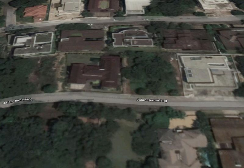 PREMIUM BUNGALOW LAND IN COUNTRY HEIGHTS D'SARA